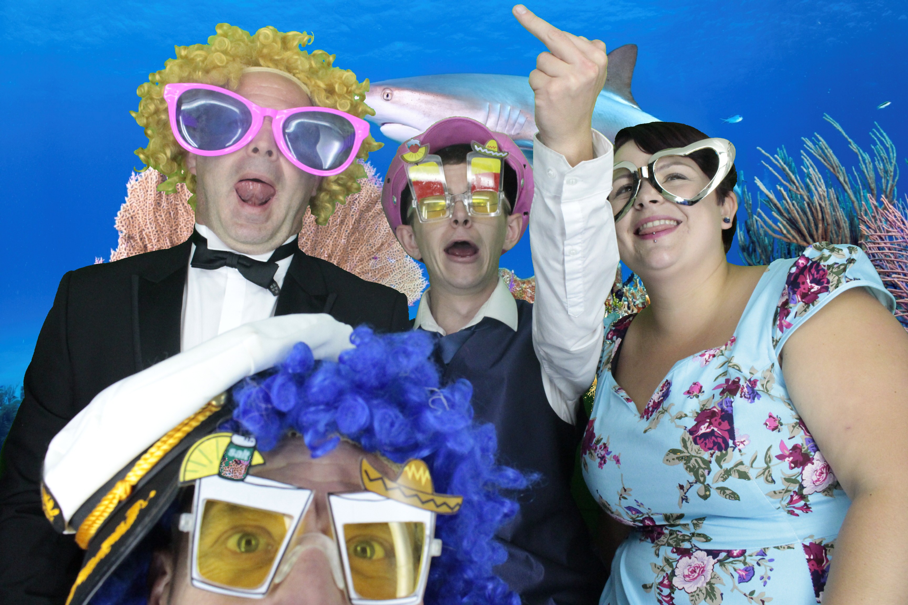 Mr & Mrs Hillier | View more photos from the event at gallery.myphotoboothexperience.co.uk/u/MyPhotoBoothExperienceLtd/Mr-Mrs-Hillier